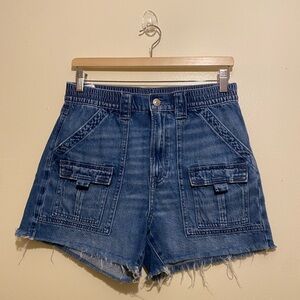 American Eagle Outfitters Dark Blue Cargo Shorts. Size 6